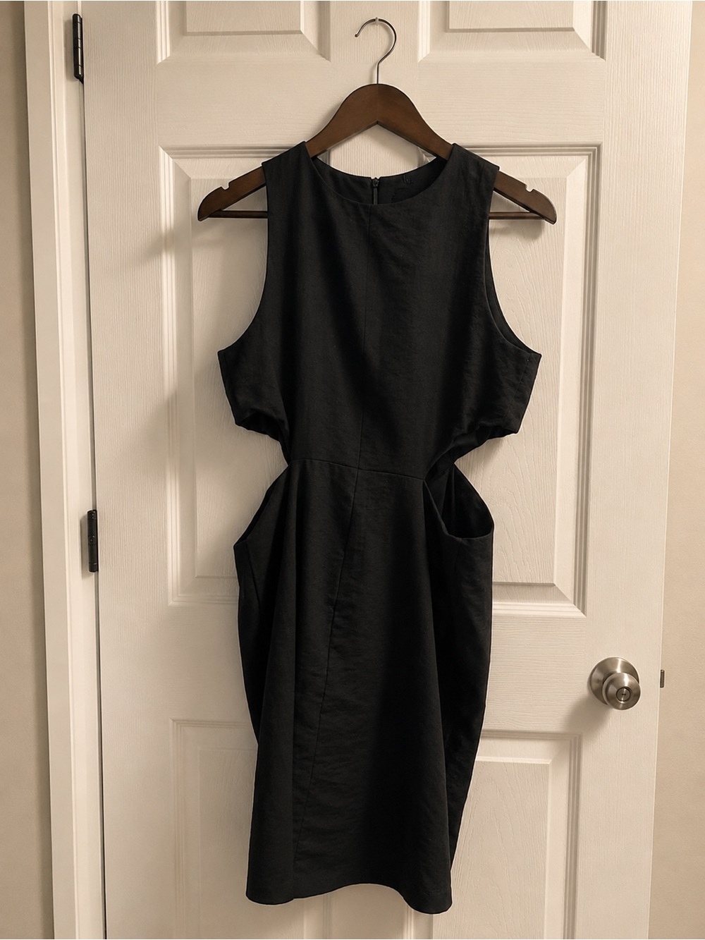 Black Sleeveless Cutout Mini Dress by Kourt - Picture 2 of 4